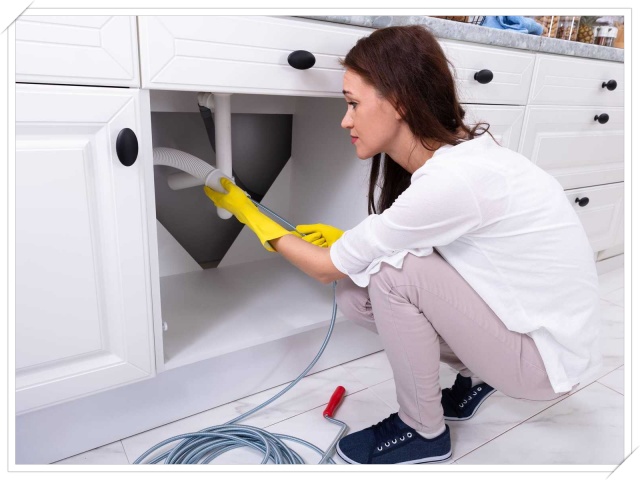 làm sạch đường ống nước