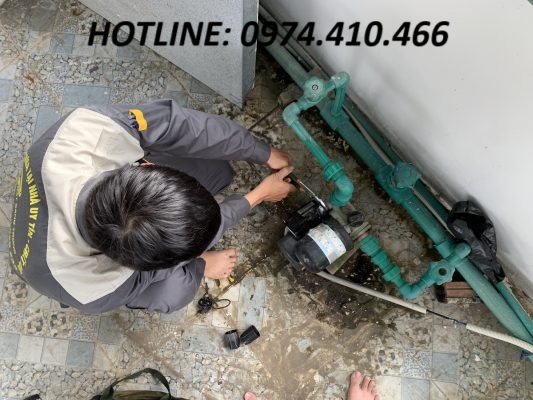 thợ sửa điện nước xuyên mộc
