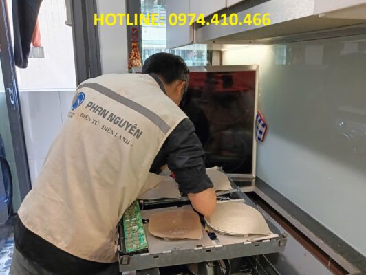 sửa bếp từ bosch tại thanh xuân