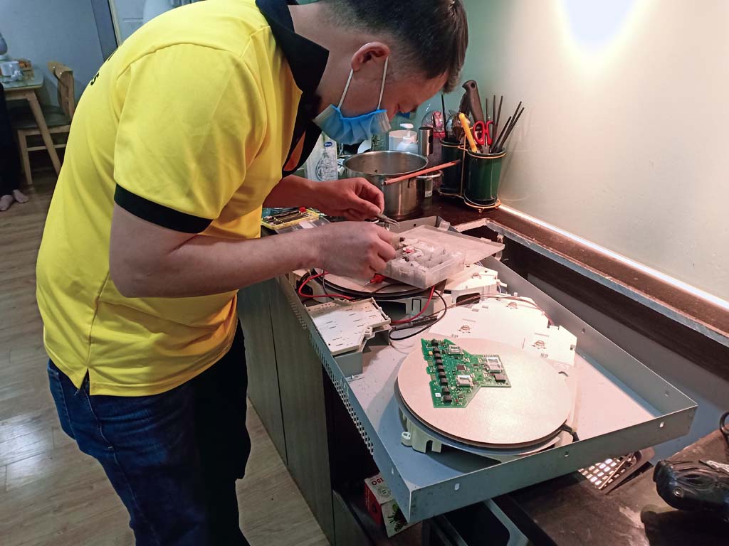 sửa bếp từ bosch