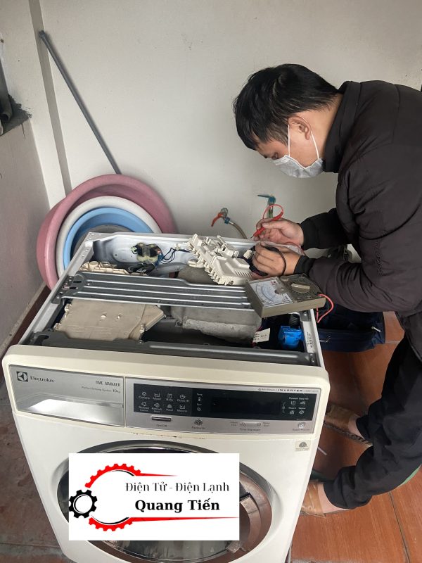 Dây curoa bị đứt cần thay thế tại nhà