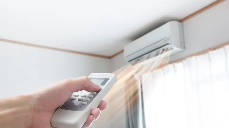 thợ điều hòa chạy tốn điện gần đây