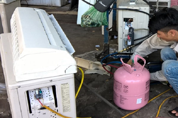 thợ sửa điều hòa hết gas giá rẻ
