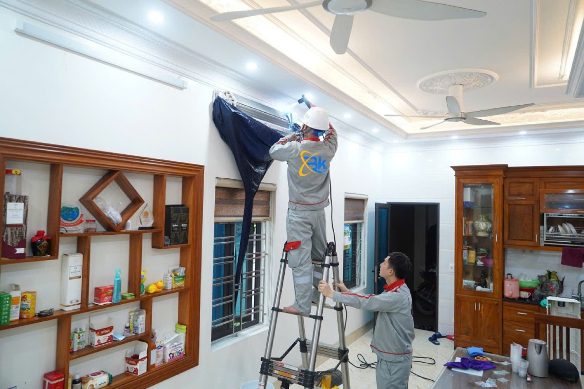 thợ bảo dưỡng điều hòa quận đống đa uy tín