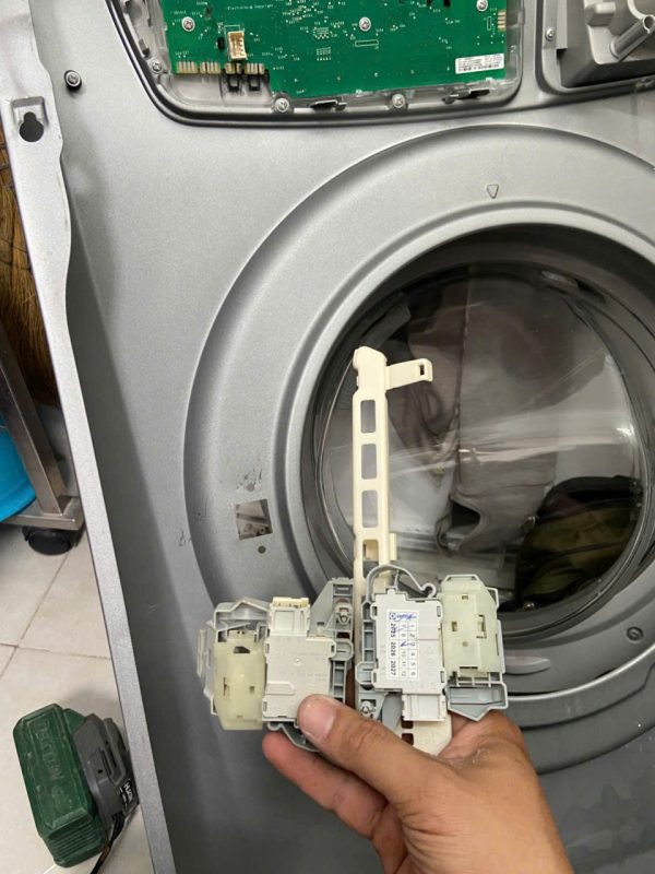 thay bạc đạn máy giặt