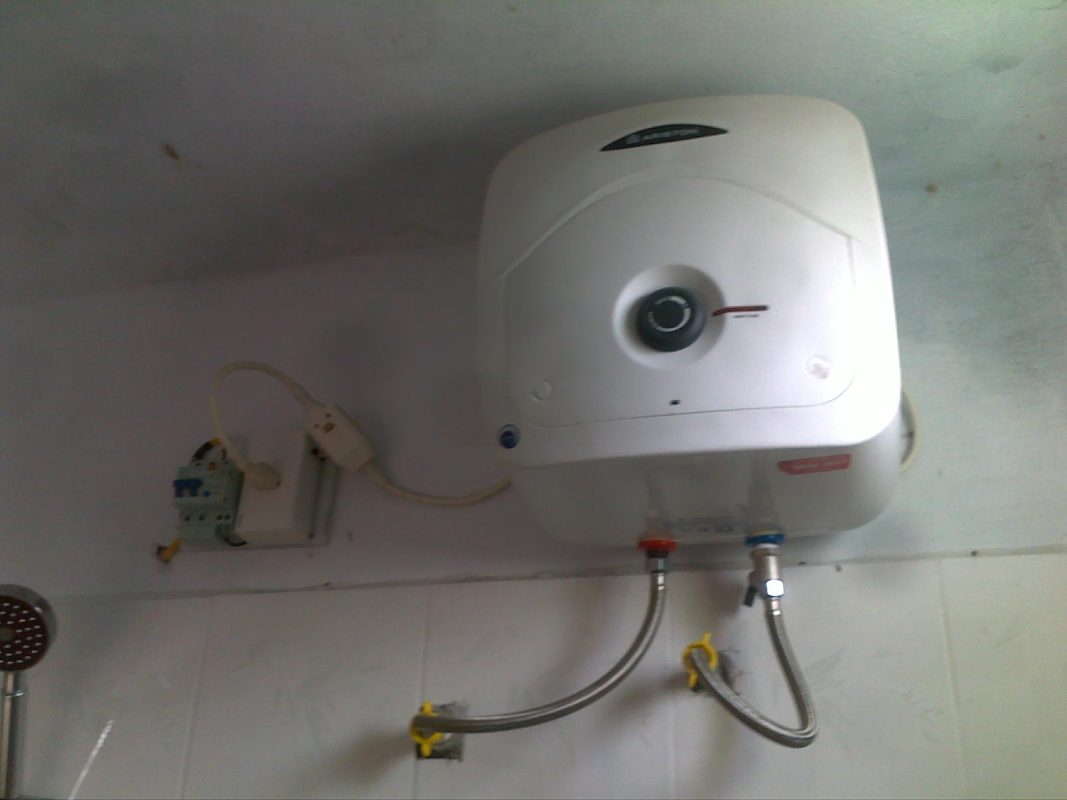 Sửa bình nóng lạnh Sơn Tây Giá Rẻ