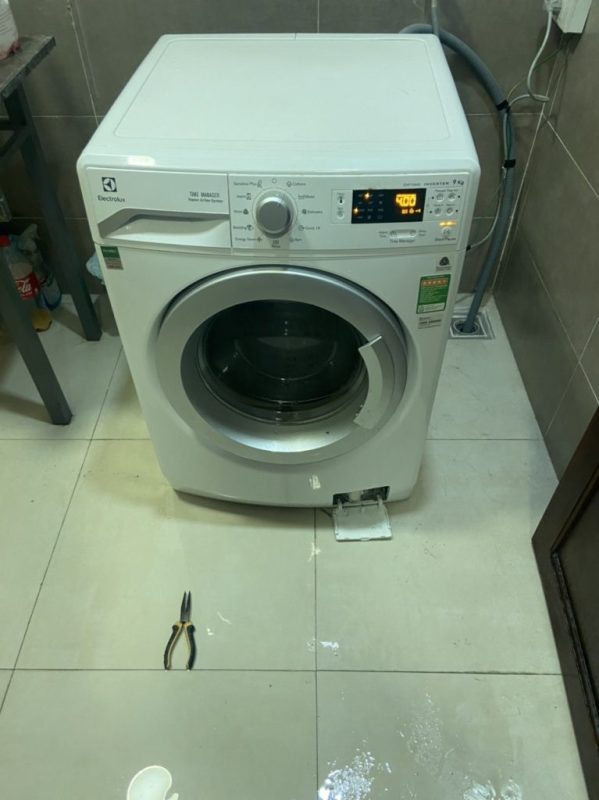 thay bạc đạn máy giặt tại nhà