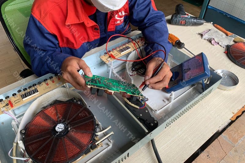 Sửa Bếp Từ Tại Thạch Thất chuyên nghiệp UY tín