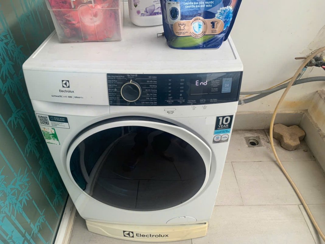 ngâm quần áo trước khi giặt tại văn phòng, nhà ở