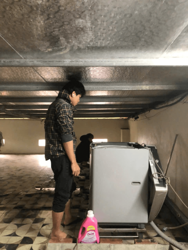 vệ sinh ngăn chứa bột giặt